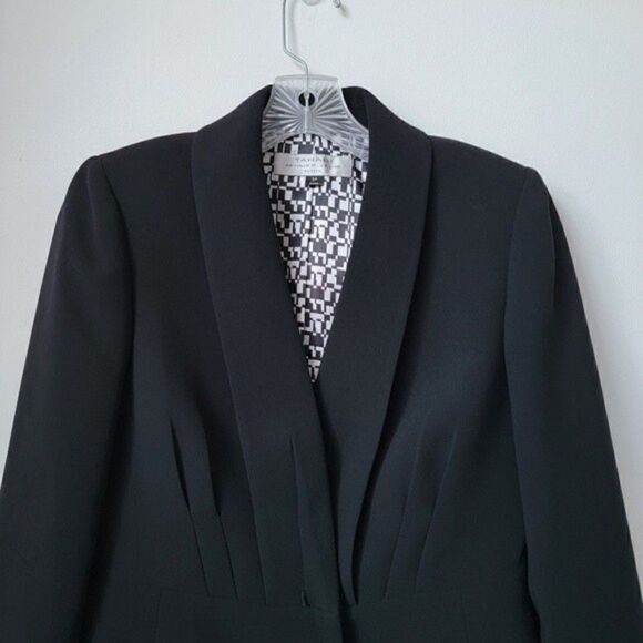 Tahari ASL black pleated bust blazer size 2 petite - Picture 2 of 9